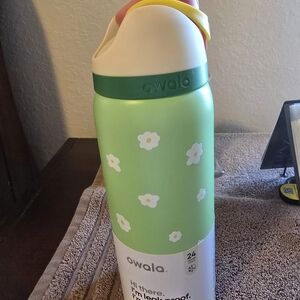 Owala Green Floral Insulated Water Bottle